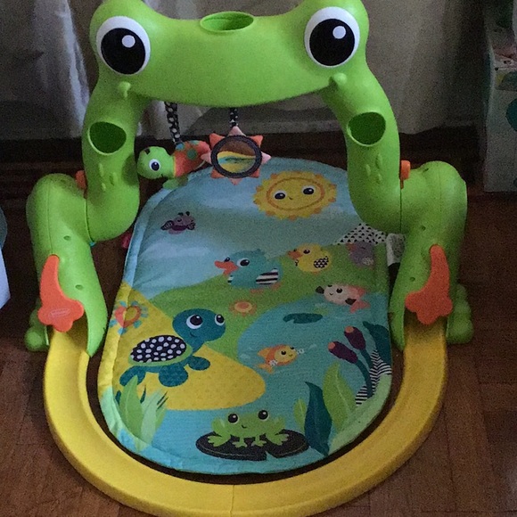 infantino frog playmat